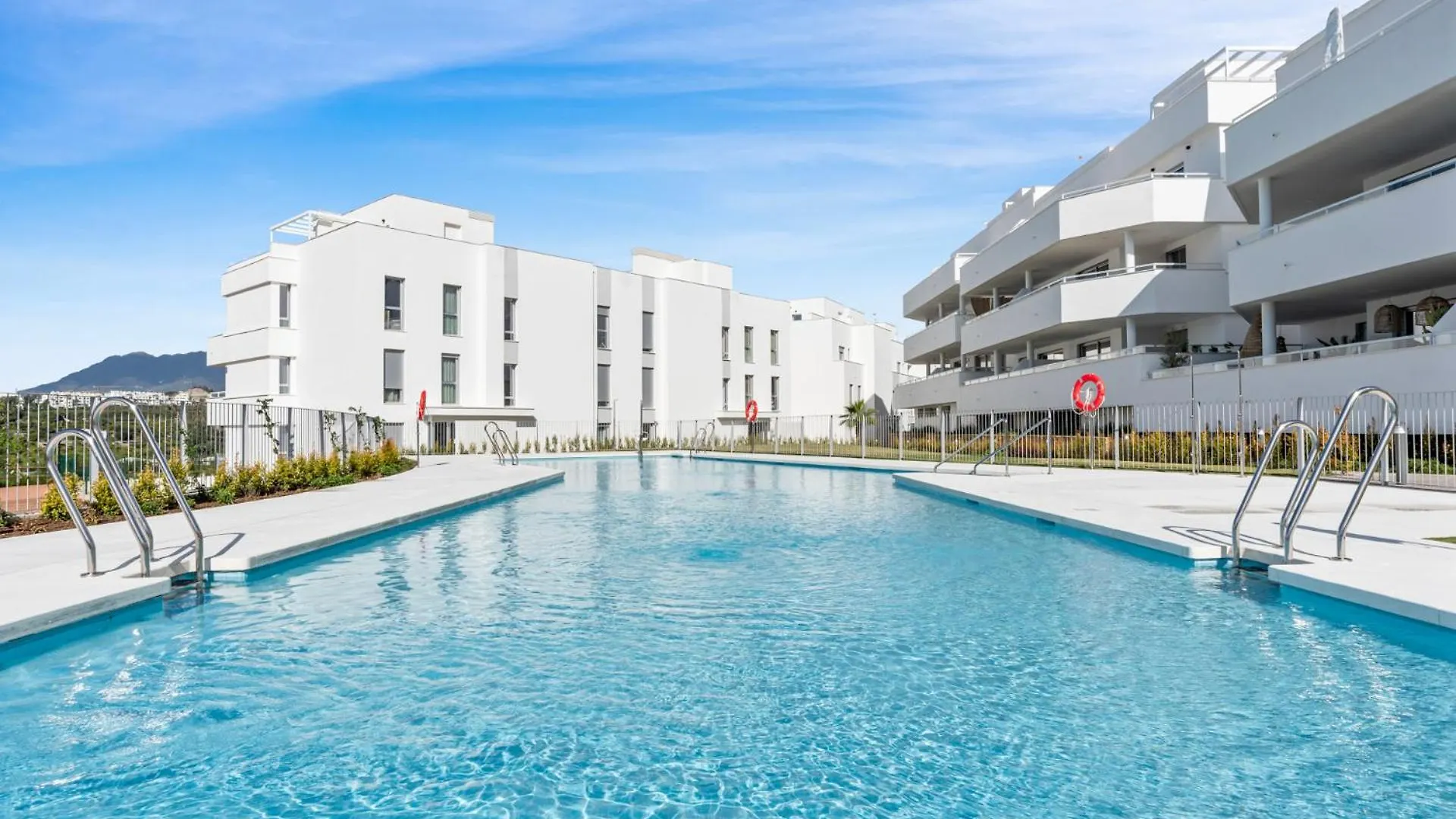 Casa Sarena - Terrace & Seaviews Apartment Estepona